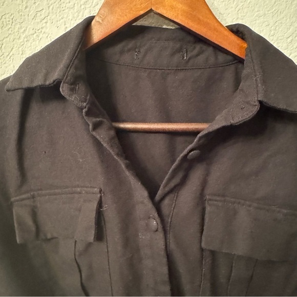Women's Black Linen Blend Collared Romper - Picture 4 of 11